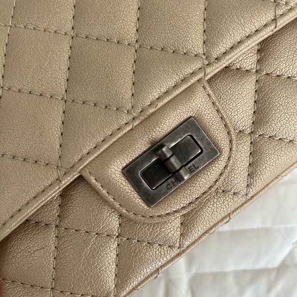 Chanel 2.55 mini beige - Picture 2 of 9